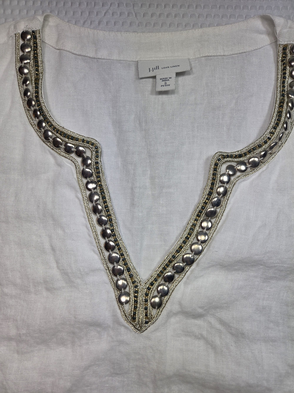 J. Jill White Embellished Linen V-Neck Tunic